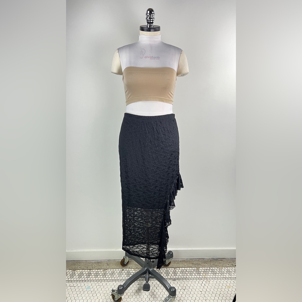 💚 3509. Lace Maxi Asymmetrical Skirt